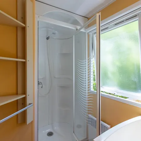 Hébergement de vacances Mobilhome avec terrasse 4 personnes Saint-Martial-de-Nabirat