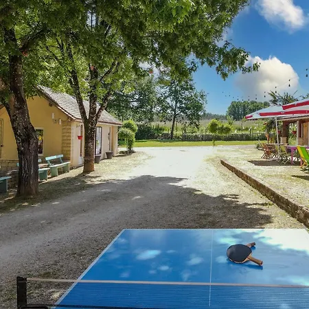 Mobilhome Avec Terrasse 4 Personnes *
