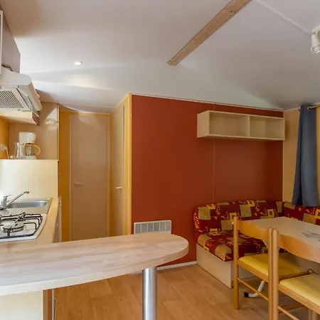 Mobilhome Erable Avec Terrasse 4 P *